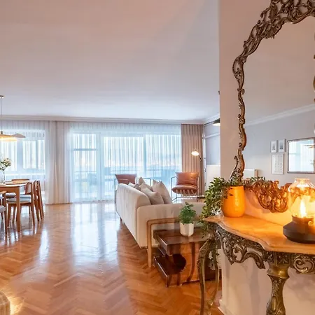 아파트 Sleek Flat With Sea View Balcony 2 Min To Coast *